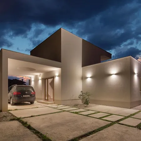 Villa Mayan